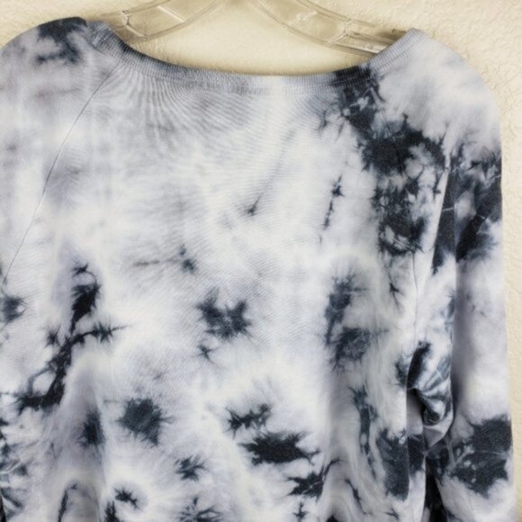 XCVI Wearables Lagenlook Tie Dye Print Tunic Top Sweatshirt V-neck size Large - Picture 8 of 13